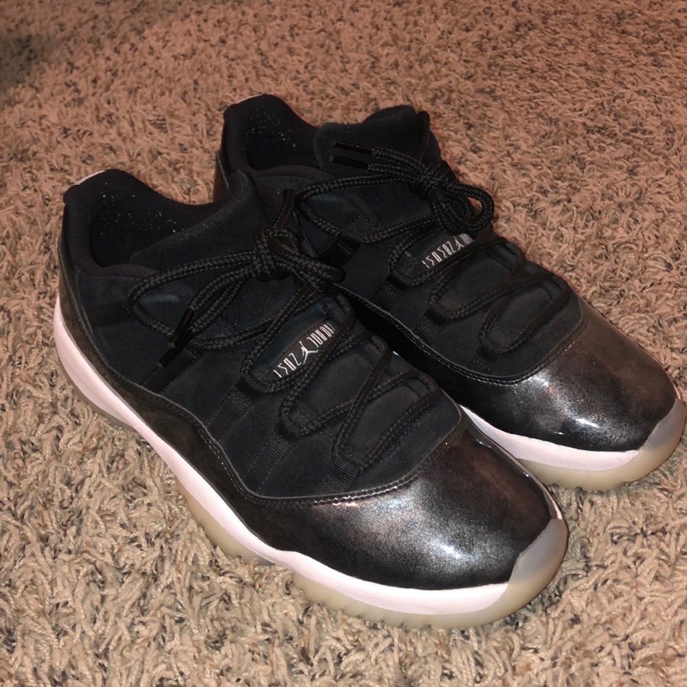 Air Jordan 11 Retro Low ‘Barons’